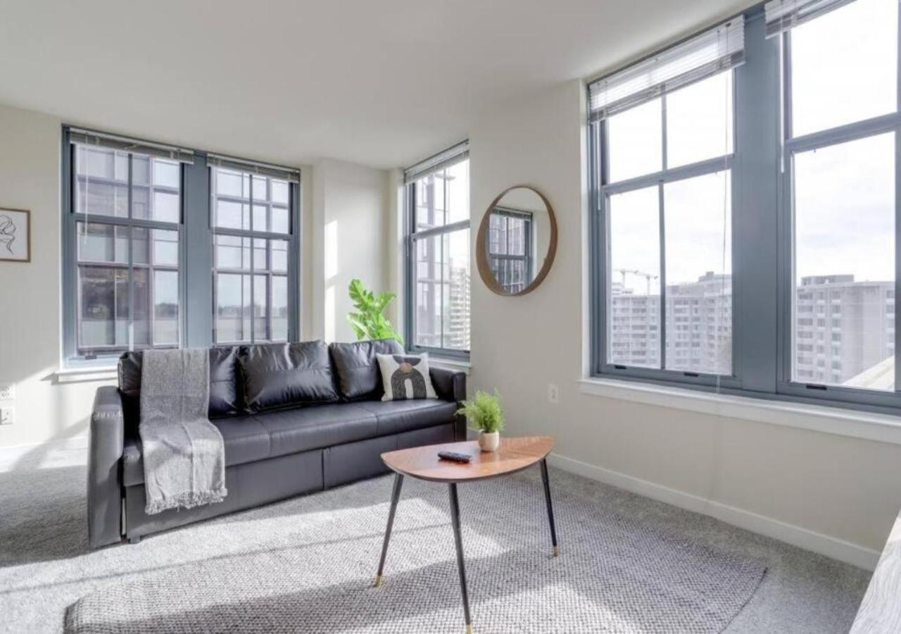 Splendid 2 Bedroom Condo At Pentagon City Arlington Dış mekan fotoğraf