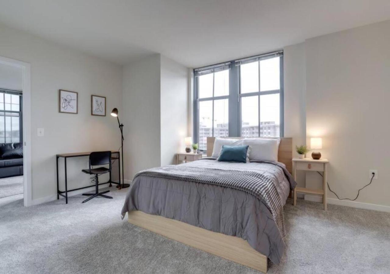 Splendid 2 Bedroom Condo At Pentagon City Arlington Dış mekan fotoğraf